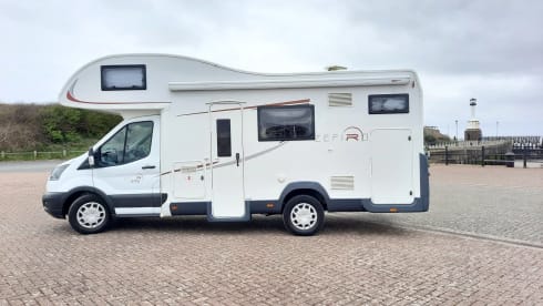 Missylu – 2019 6 berth Ford Rollerteam motorhome