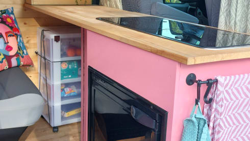 Fine self-build Opel Movano bus