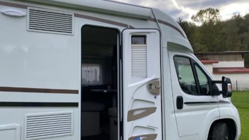 Perfecto Deluxe  – Etrusco 7400 Qb