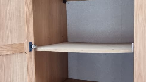 Wonderfully spacious and neat family camper for rent