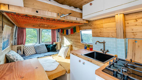 Tembo – Super attractive off-grid camper