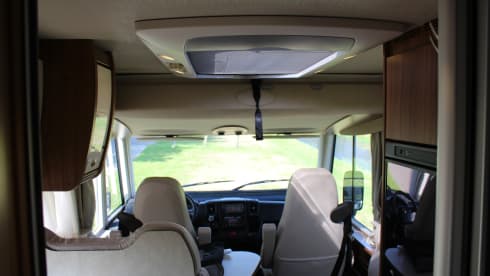 4p Hymer I598 Exsis integral from 2016