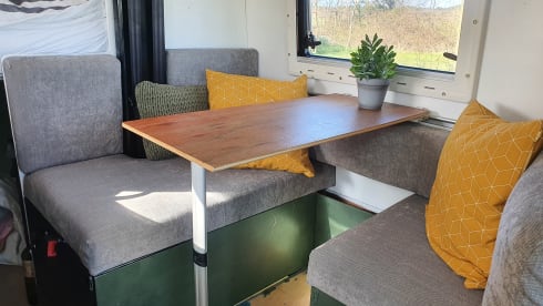 Fer – Enjoy our complete Volkswagen camper van