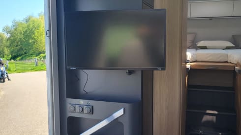 2p Adria Mobil semi-integrated from 2025