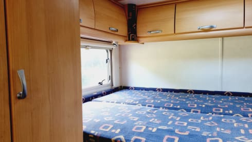 Casa – Leuke alkoof camper voor 4 personen om avonturen te beleven!