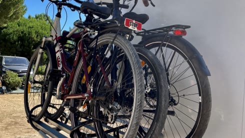 Sylvie – GUT AUSGESTATTETE CAMPINGWAGENVERMIETUNG