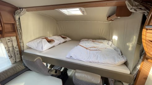 Edens Wanderlust – Luxury camper with every convenience, a dream on wheels!