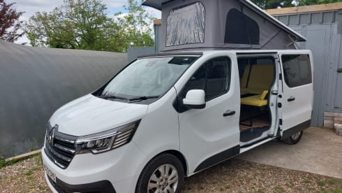 4 berth Renault campervan from 2022