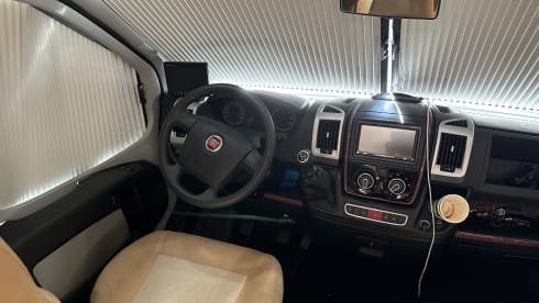 beautiful luxury complete camper