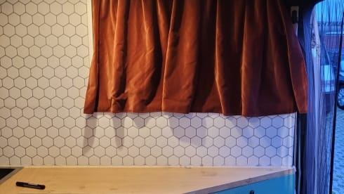 Zelfbouw Fiat Ducato – Chris and Maria's bus