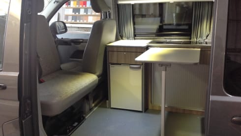 Monty – "Monty" Super Cool, Powerful, Cruisy,  VW T5 Camper