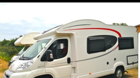 Beautiful, very comfortable camper, available for rent