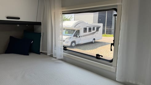5p Sun Living alcove from 2023