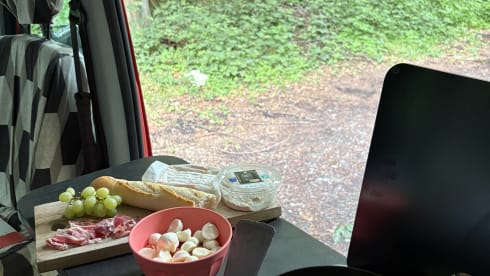 Bobo de brandweerbus – Travel in our family friendly firetruck