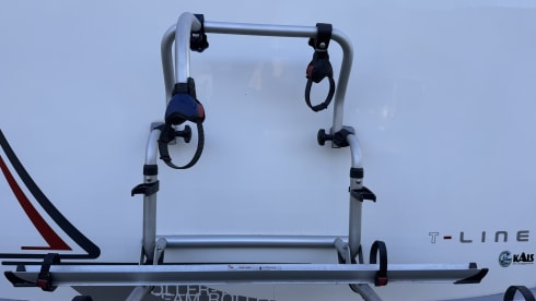 Integral 4 person camper super luxury 