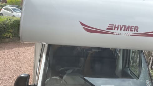 6 berth Hymer alcove from 2006