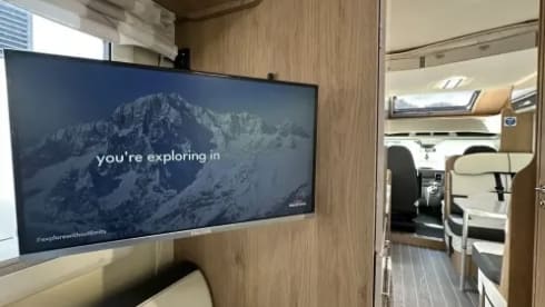 Mont Blanc – BRAND NEW 6 Berth Roller Team Auto-Roller 747 (2024) Manual
