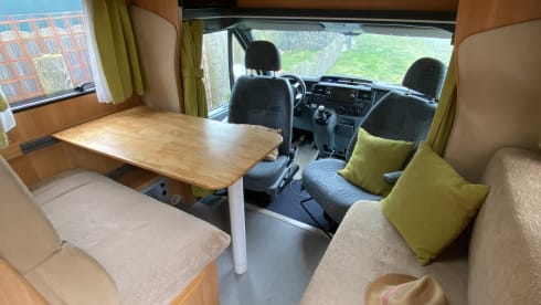 Ford Chausson Flash