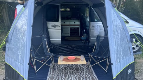 4p Mercedes-Benz campervan from 2007