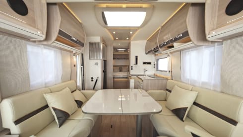 The Bullet II – Luxurious and spacious 4-person Rapido (Automatic) 2025 NEW 