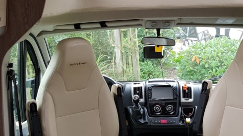 2p Bürstner semi-integrated from 2016