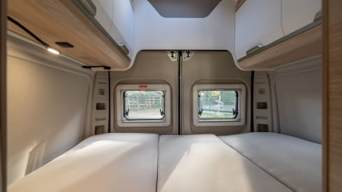 Easy Rider Family – Super compact 4-person campervan with 4 sleeping places and automatic transmission