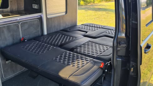 baloo – Baloo- T6  Highline SWB Transporter fully loaded Adventure ready