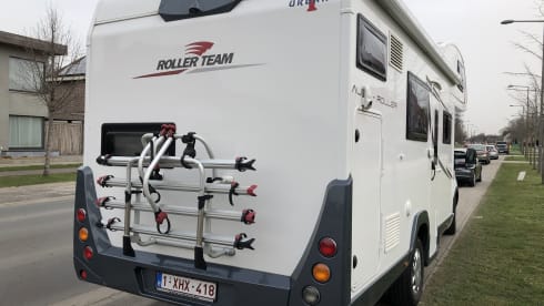 Family camper