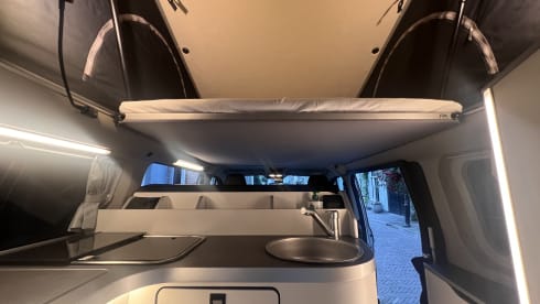 Moon Nugget – Ford Nugget Trail