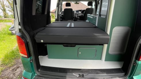 Curly – 4 berth Volkswagen Transporter Campervan from 2022