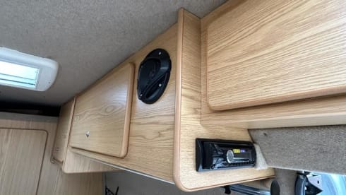 Izzy – 2 berth Renault bus from 2012