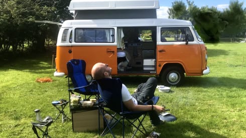 Terry – Terry - Retro VW T2 Bay Window Campervan!