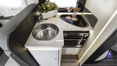 Caroline – Brand New 2022  5 Berth camper , Price includes Insurance 