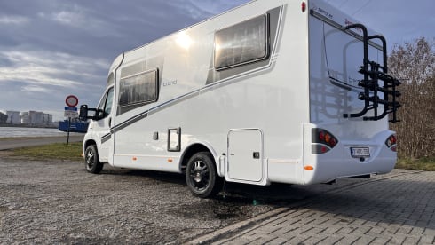 4p Dethleffs semi-integrated from 2015