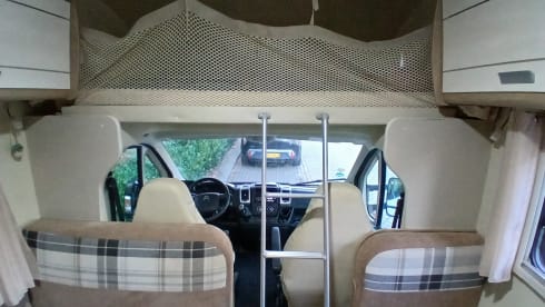 Comfortable, reliable alcove camper