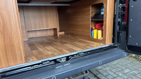 Lili & Otto – Campervan 2p