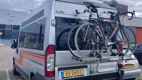 Lucky – Fiat Ducato Campervan – Klaar voor jouw avontuur!