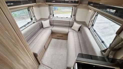 6 berth Other bus from 2015