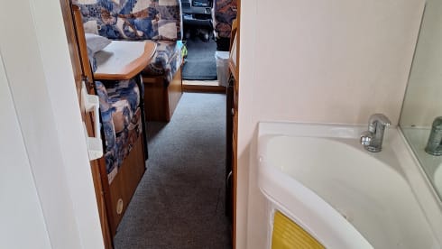 Crystall – Beautiful, neat 2-person camper