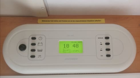 Freepouilles – Hymer C524