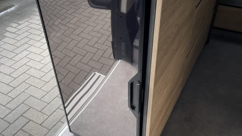 Dethleffs Globetrail 640 ES automatic