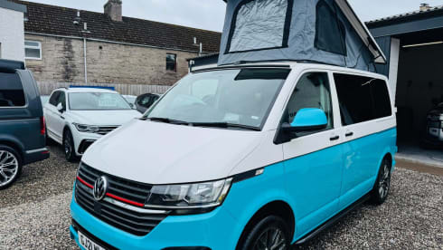 Jura – Jura - VW Transporter T6.1 4 Berth