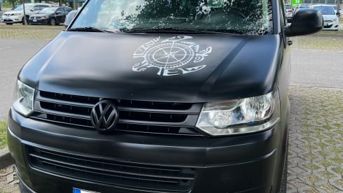 Black – Volkswagen California 4 posti letto