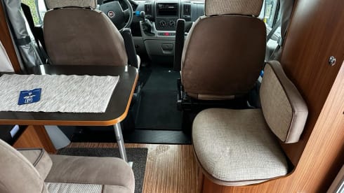 3p Adria Mobil semi-integrated uit 2011