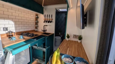Melvich – 2021 Peugeot Boxer 2 berth L4H2 campervan with wet room