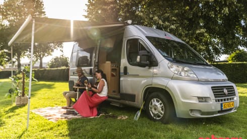 Hygge – Atmospheric camper bus for a fun adventure
