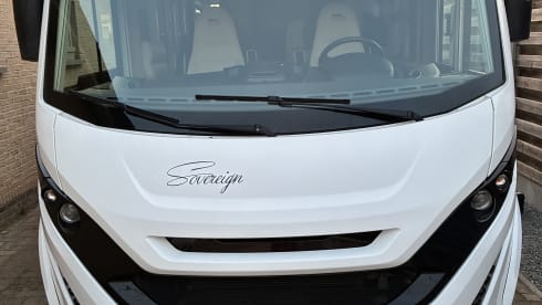 Souvereign – 4p McLouis integrated uit 2021