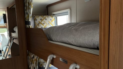 Posh Motorhomes – 4 berth Fiat semi-integrated from 2019