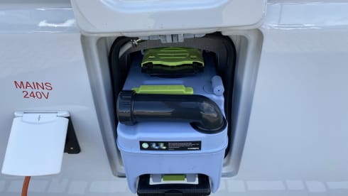 Sannox – Wingamm City Suite Panel Camper 2 Berth