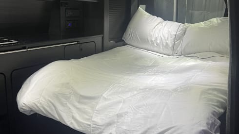 Maggie  – 4 berth Volkswagen campervan from 2023